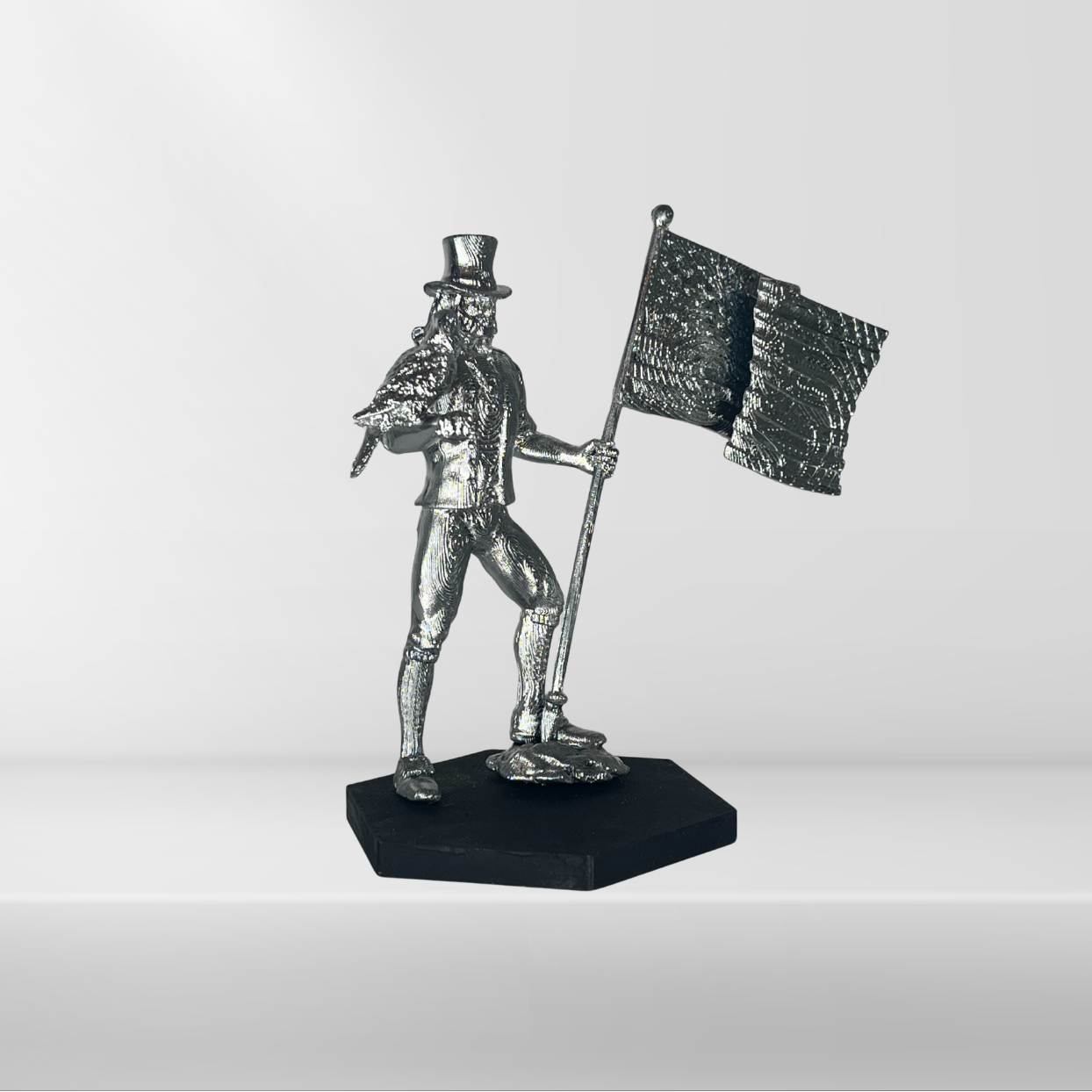 FreeDom Figurine